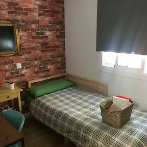 Practical Room: Barcelona-fira-airport , L'Hospitalet de Llobregat Espanha